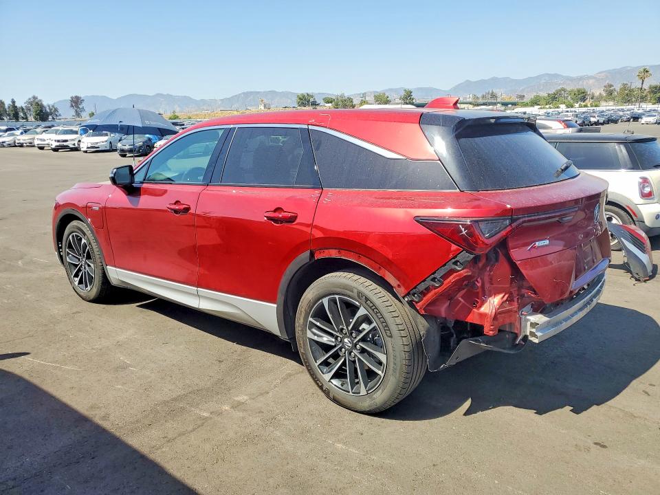 51522636 :رقم المزاد ، 4W5KHMRK5RZ515715 vin ، 2024 Acura Zdx مزاد بيع