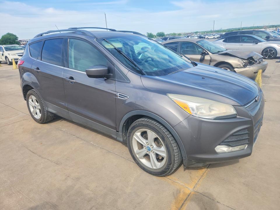 2013 Ford Escape მანქანა იყიდება აუქციონზე, vin: 1FMCU0GX0DUD92430, აუქციონის ნომერი: 48936706