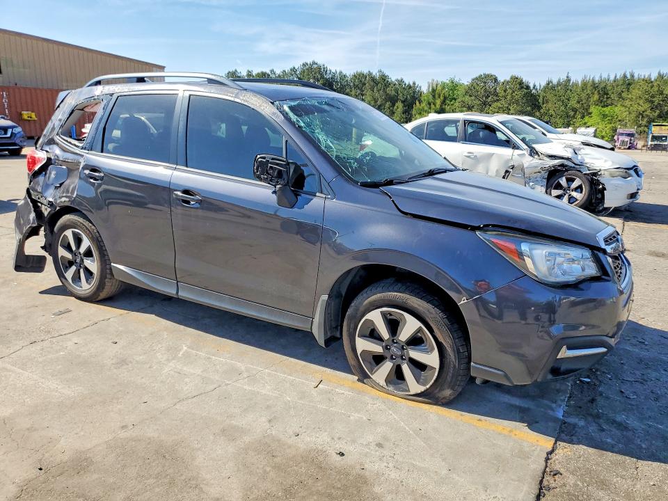 Продажа на аукционе авто 2017 Subaru Forester, vin: JF2SJAEC6HH560926, номер лота: 50692146