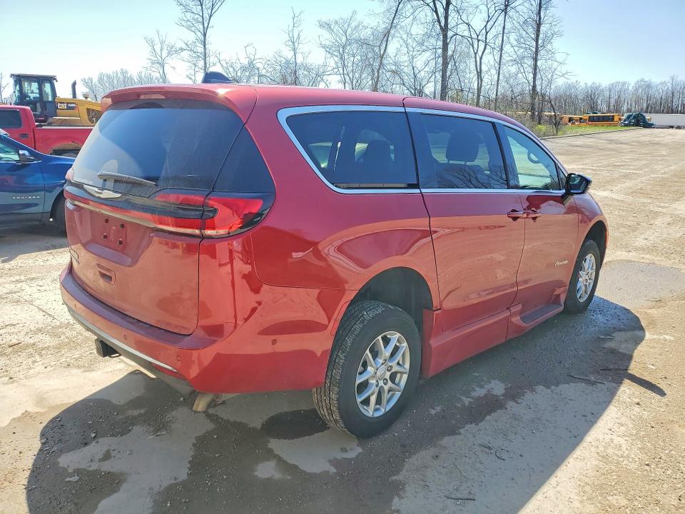 50238986 :رقم المزاد ، 2C4RC1BG2SR586322 vin ، 2025 Chrysler Pacifica مزاد بيع