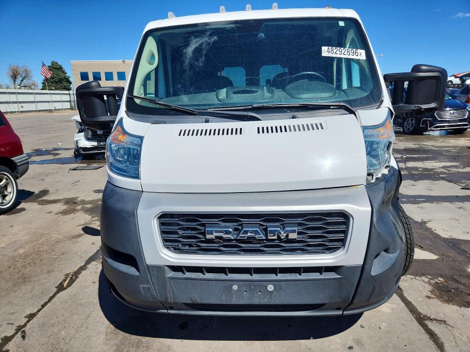 48292896 :رقم المزاد ، 3C6LRVVGXME529692 vin ، 2021 Ram Promaster 2500 مزاد بيع