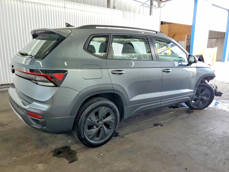 50570586 :رقم المزاد ، 3VV5C7B22SM033751 vin ، 2025 Volkswagen Taos مزاد بيع