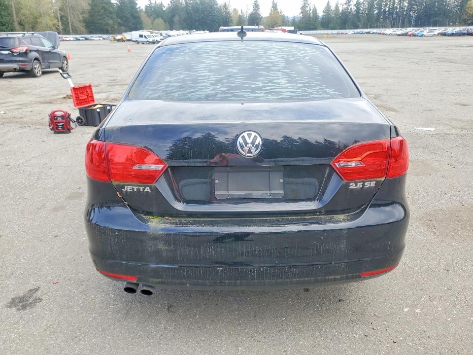 49774346 :رقم المزاد ، 3VWDP7AJ8DM308160 vin ، 2013 Volkswagen Jetta مزاد بيع