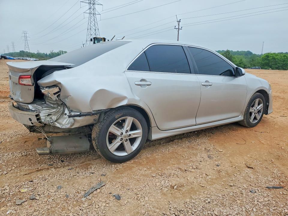 2014 Toyota Camry მანქანა იყიდება აუქციონზე, vin: 4T1BF1FK5EU322506, აუქციონის ნომერი: 51298396