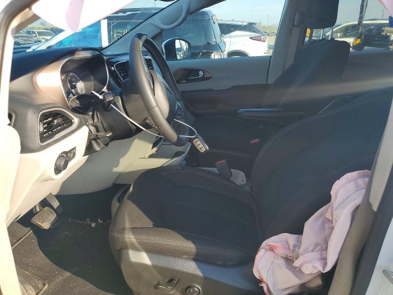 Продажа на аукционе авто 2023 Chrysler Voyager, vin: 2C4RC1CG3PR511926, номер лота: 49998606
