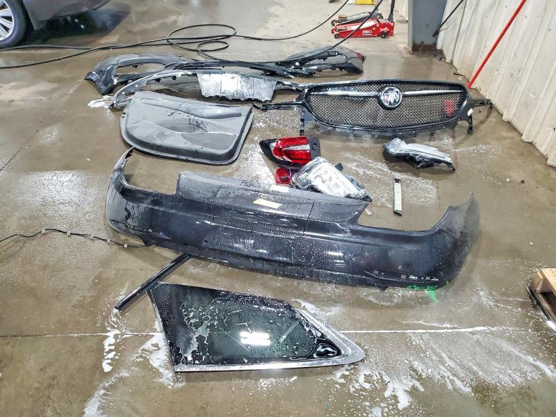2021 Buick Enclave მანქანა იყიდება აუქციონზე, vin: 5GAEVAKW5MJ162559, აუქციონის ნომერი: 51447766