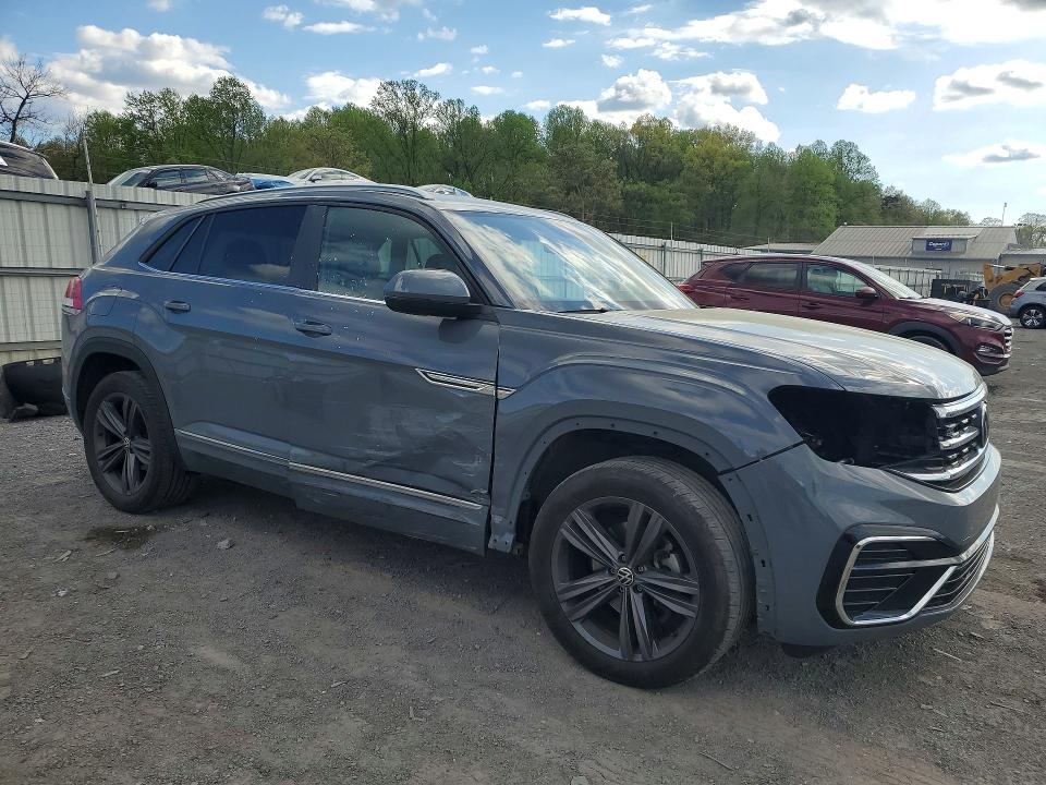50574386 :رقم المزاد ، 1V21E2CA7LC229315 vin ، 2020 Volkswagen Atlas Cross Sport مزاد بيع