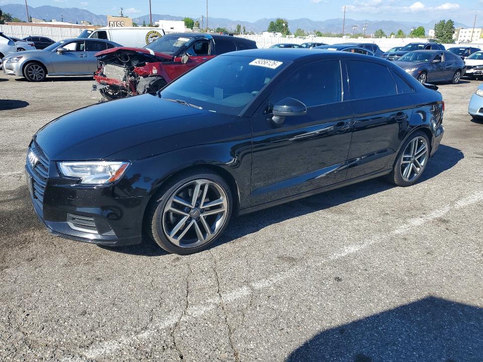 2019 Audi A3 მანქანა იყიდება აუქციონზე, vin: WAUAUGFF0KA099989, აუქციონის ნომერი: 49356126