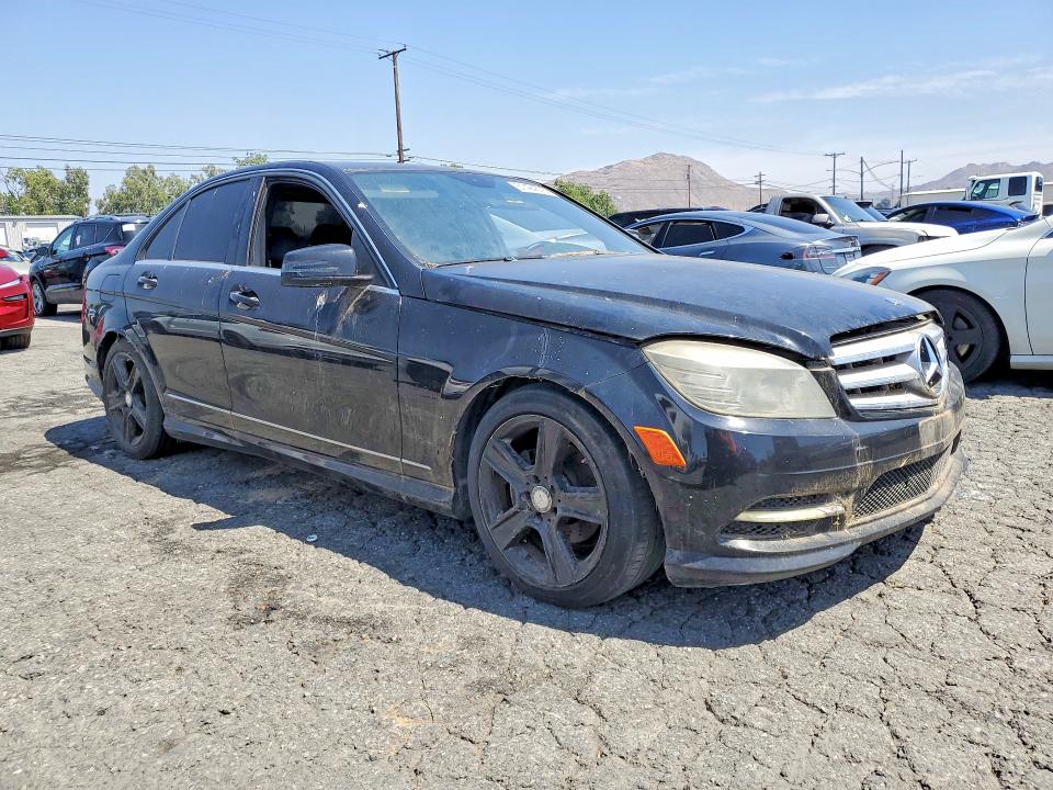 2011 Mercedes-benz C მანქანა იყიდება აუქციონზე, vin: WDDGF5EB1BR140440, აუქციონის ნომერი: 51494576