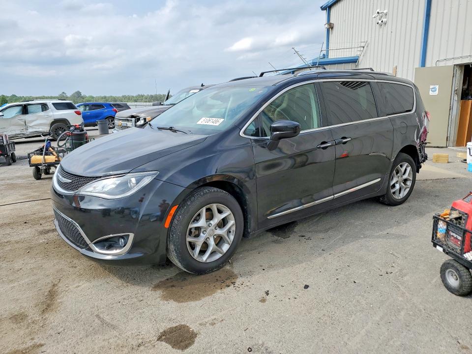 Продаж на аукціоні авто 2018 Chrysler Pacifica, vin: 2C4RC1EG7JR115261, номер лоту: 51061486