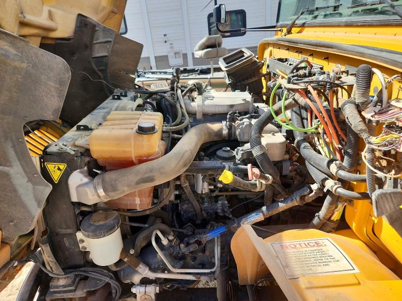 Продаж на аукціоні авто 2015 Ic Corporation 3000, vin: 4DRBUAAN6FB608840, номер лоту: 51013846