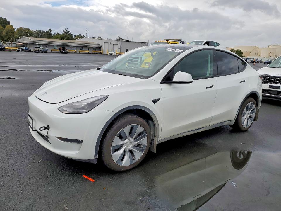 2023 Tesla Model Y მანქანა იყიდება აუქციონზე, vin: 7SAYGDEE7PF675546, აუქციონის ნომერი: 48022336