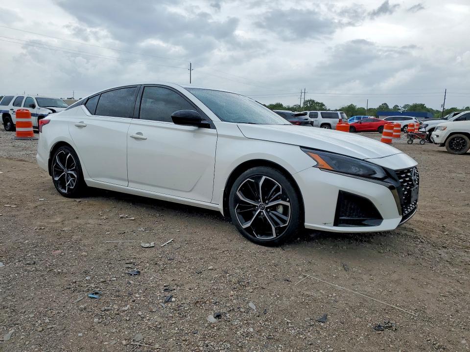 2023 Nissan Altima მანქანა იყიდება აუქციონზე, vin: 1N4BL4CVXPN408085, აუქციონის ნომერი: 48635796