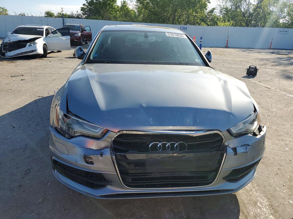 51019826 :رقم المزاد ، WAUFGAFC7FN002642 vin ، 2015 Audi A6 مزاد بيع