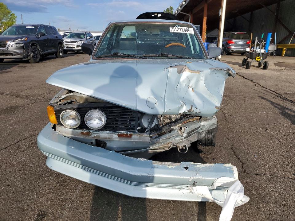 51212506 :رقم المزاد ، WBAAG3304B8010822 vin ، 1981 Bmw 320 مزاد بيع