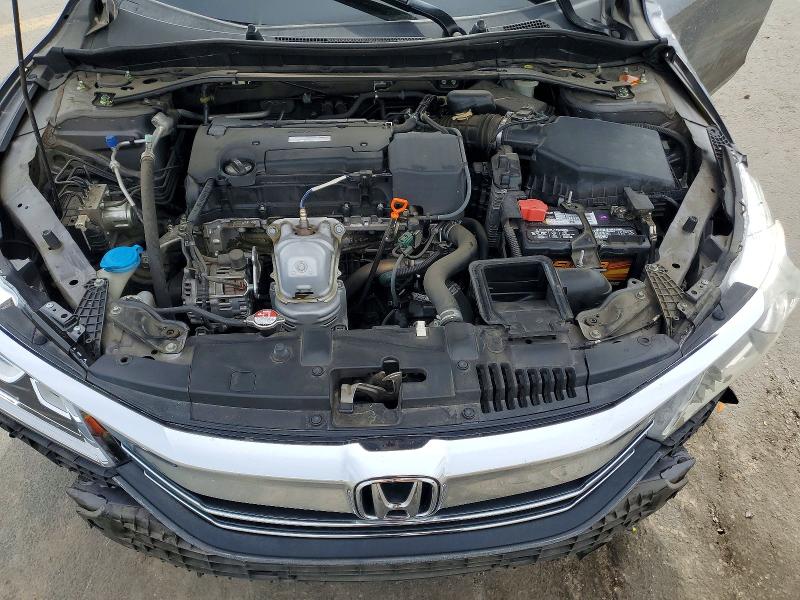 2017 Honda Accord მანქანა იყიდება აუქციონზე, vin: 1HGCR2F5XHA139576, აუქციონის ნომერი: 49671566