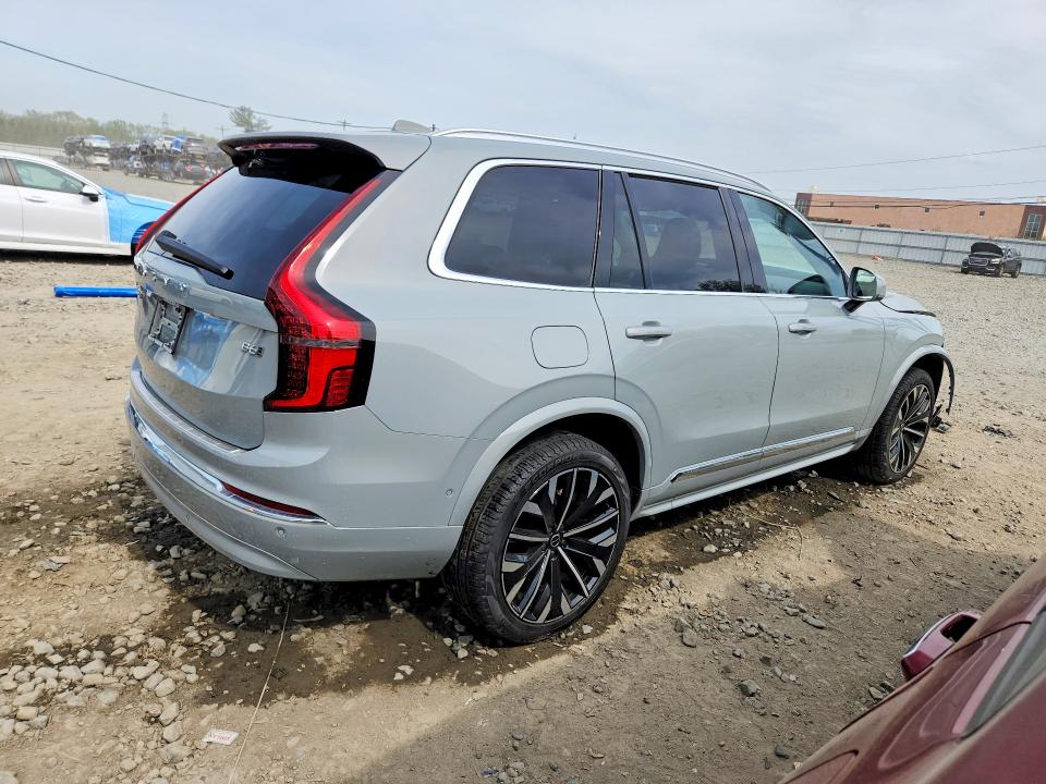 2026 Volvo Xc90 მანქანა იყიდება აუქციონზე, vin: YV4062PE8T1470011, აუქციონის ნომერი: 50174266
