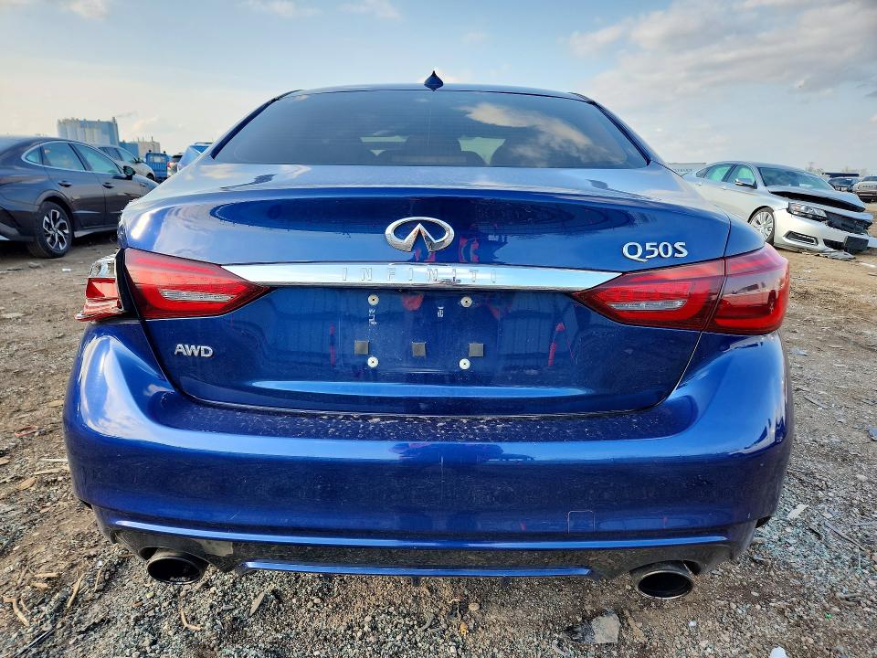 49565846 :رقم المزاد ، JN1EV7AR4JM435095 vin ، 2018 Infiniti Q50 مزاد بيع