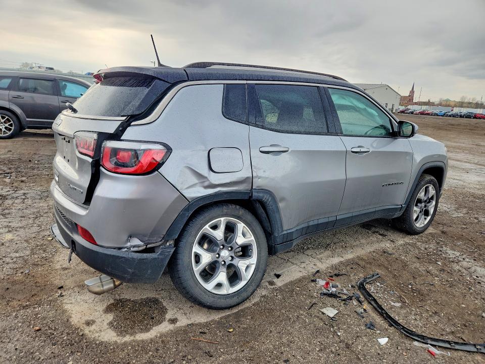 49119226 :رقم المزاد ، 3C4NJDCB0KT641744 vin ، 2019 Jeep Compass مزاد بيع