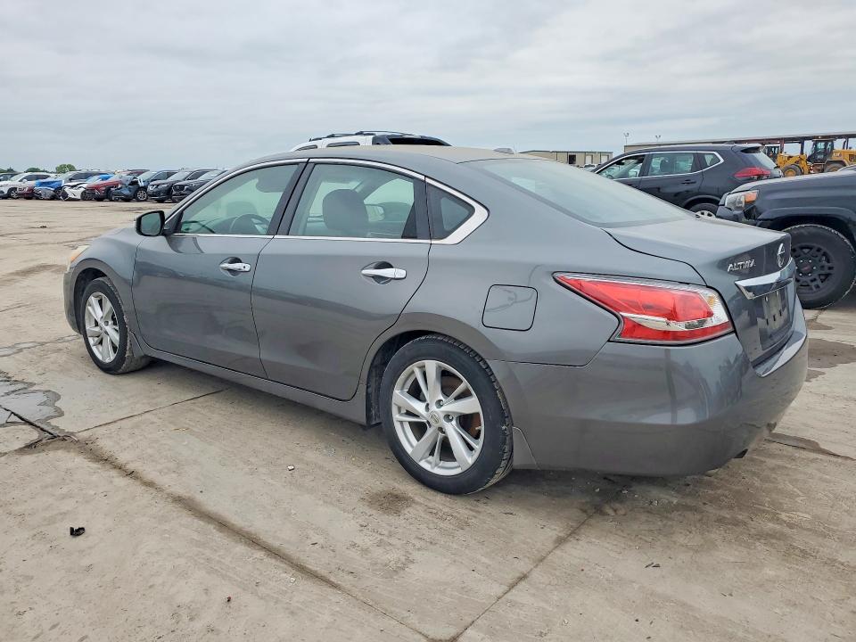 2015 Nissan Altima მანქანა იყიდება აუქციონზე, vin: 1N4AL3AP1FN408632, აუქციონის ნომერი: 50560966