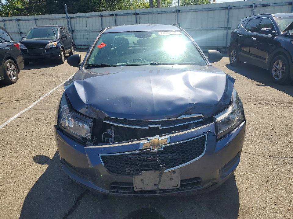50948926 :رقم المزاد ، 1G1PA5SH7E7309371 vin ، 2014 Chevrolet Cruze مزاد بيع