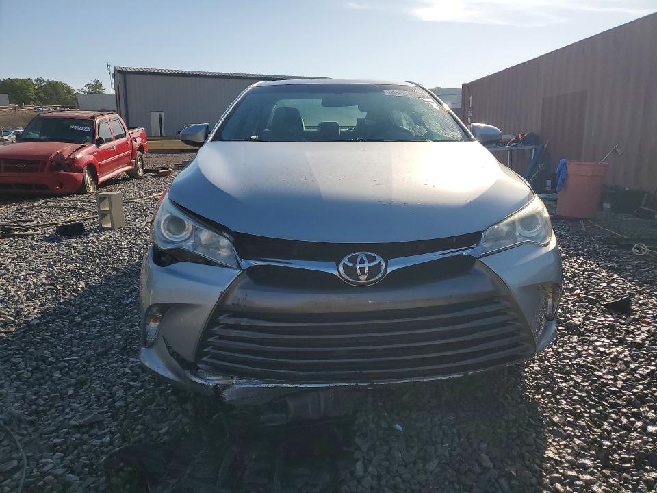 49940536 :رقم المزاد ، 4T1BF1FKXGU139475 vin ، 2016 Toyota Camry مزاد بيع