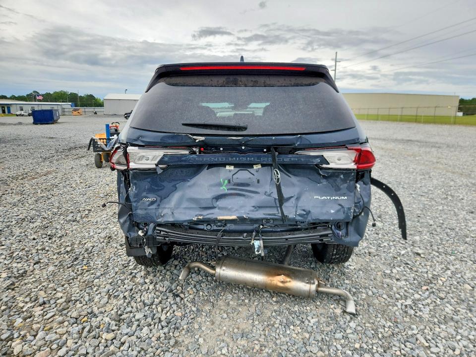 2025 Toyota Grand Highlander მანქანა იყიდება აუქციონზე, vin: 5TDAAAB59SS086232, აუქციონის ნომერი: 48331656