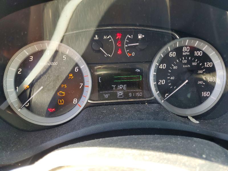 52018936 :رقم المزاد ، 3N1AB7AP7FY325782 vin ، 2015 Nissan Sentra مزاد بيع