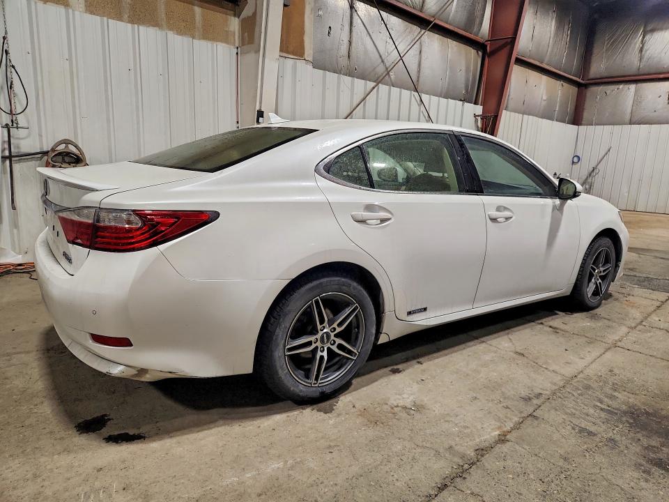 Продажа на аукционе авто 2014 Lexus Es 300h, vin: JTHBW1GG9E2040846, номер лота: 48166516