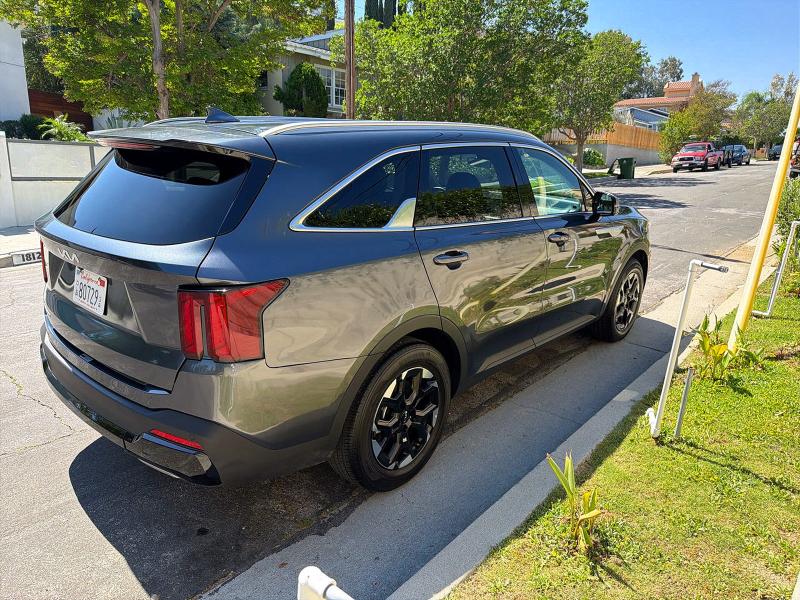 52048426 :رقم المزاد ، 5XYRL4JC4RG275327 vin ، 2024 Kia Sorento مزاد بيع