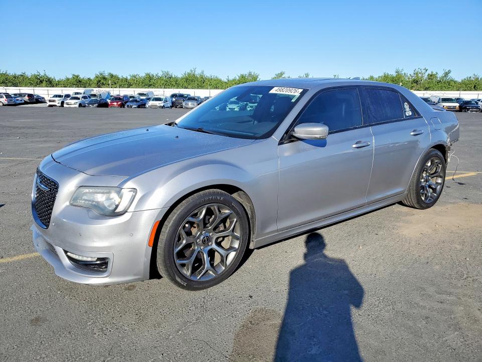 2018 Chrysler 300 მანქანა იყიდება აუქციონზე, vin: 2C3CCABG5JH137246, აუქციონის ნომერი: 49820926