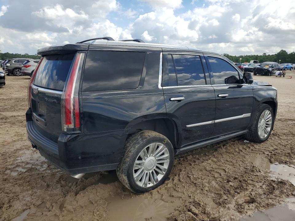 50484646 :رقم المزاد ، 1GYS3DKJ1HR316134 vin ، 2017 Cadillac Escalade مزاد بيع