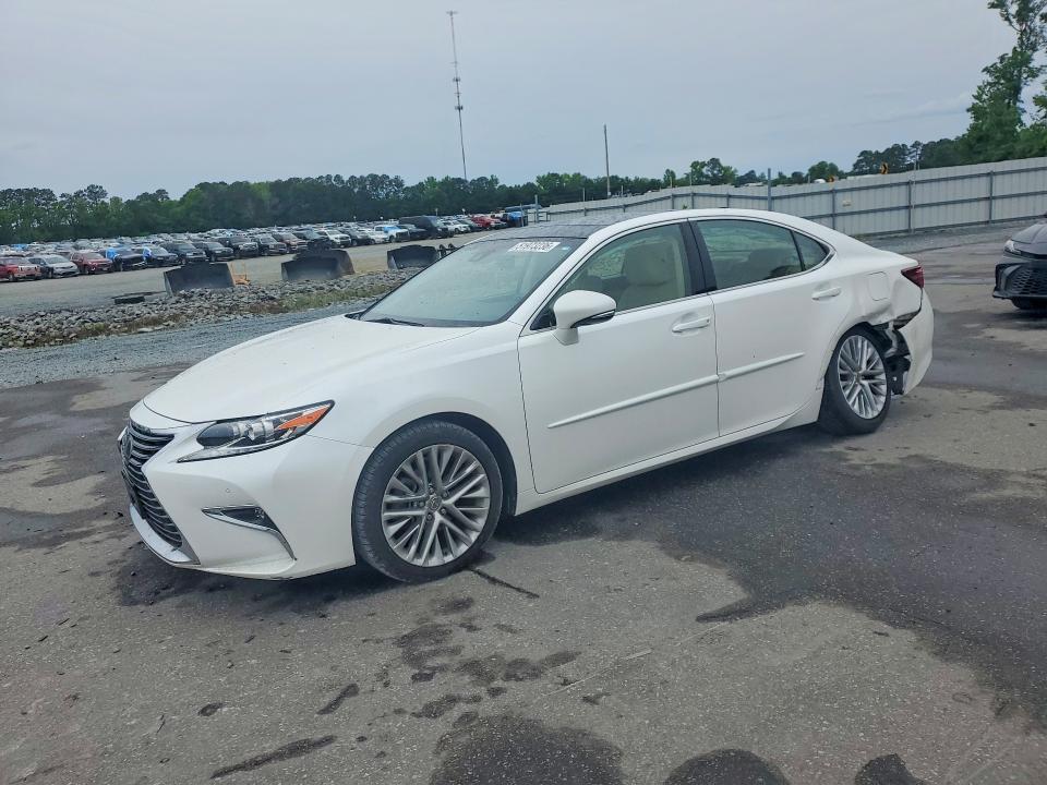 51973236 :رقم المزاد ، JTHBK1GG7G2226688 vin ، 2016 Lexus Es مزاد بيع