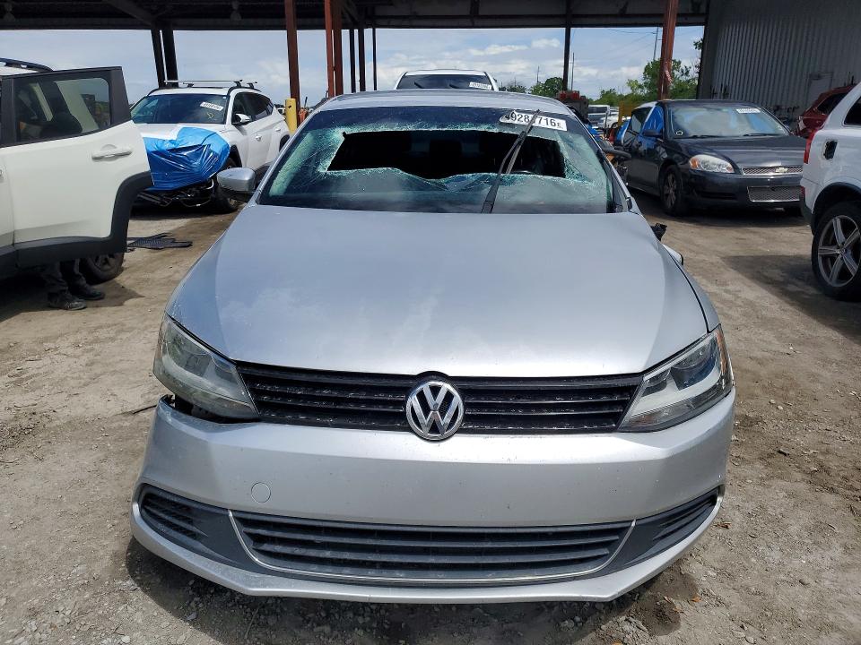 Продажа на аукционе авто 2013 Volkswagen Jetta, vin: 3VWLL7AJ4DM439609, номер лота: 49281716
