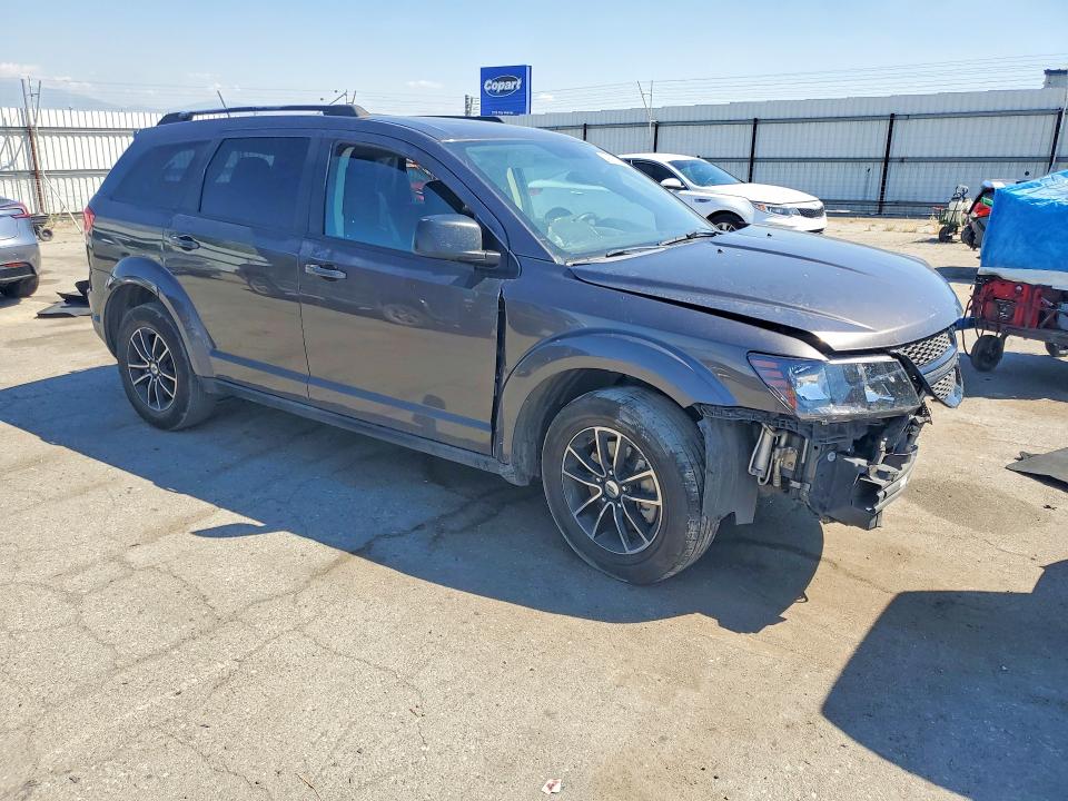 49675746 :رقم المزاد ، 3C4PDCAB6JT141003 vin ، 2018 Dodge Journey مزاد بيع