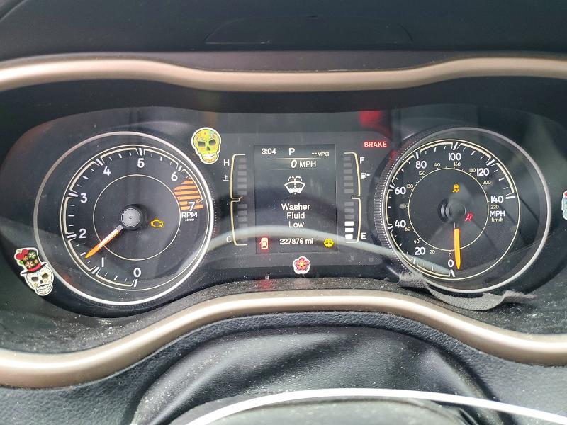 Продаж на аукціоні авто 2018 Jeep Cherokee, vin: 1C4PJMCB0JD547425, номер лоту: 49306846