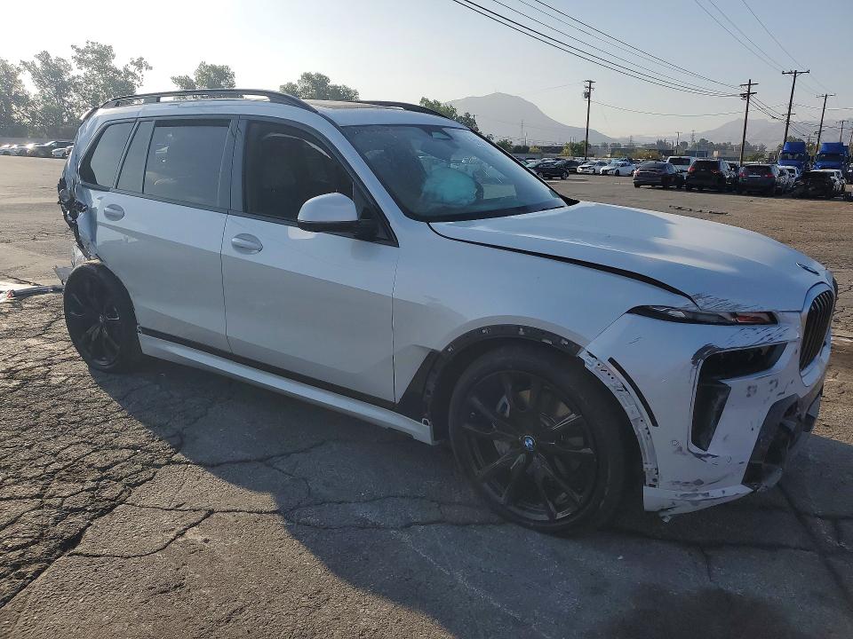 2023 Bmw X7 მანქანა იყიდება აუქციონზე, vin: 5UX23EM03P9P31050, აუქციონის ნომერი: 51801806