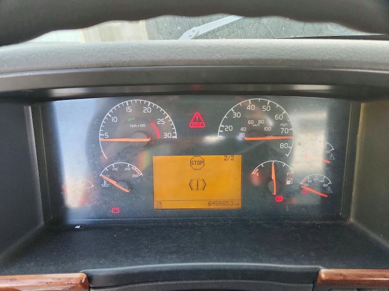 51116746 :رقم المزاد ، 4V4MC9GG73N349166 vin ، 2003 Volv Vn مزاد بيع