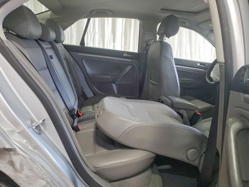 49233866 :رقم المزاد ، 3VWST71K86M737491 vin ، 2006 Volkswagen Jetta مزاد بيع