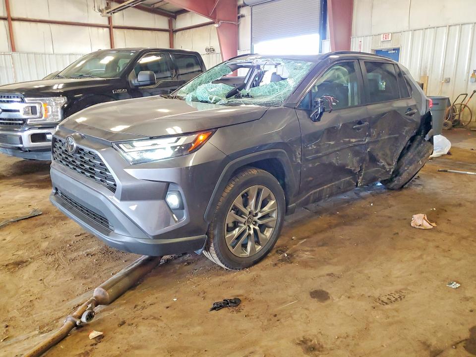 50366586 :رقم المزاد ، 2T3A1RFV9NC295130 vin ، 2022 Toyota Rav4 Automatic 4wd مزاد بيع
