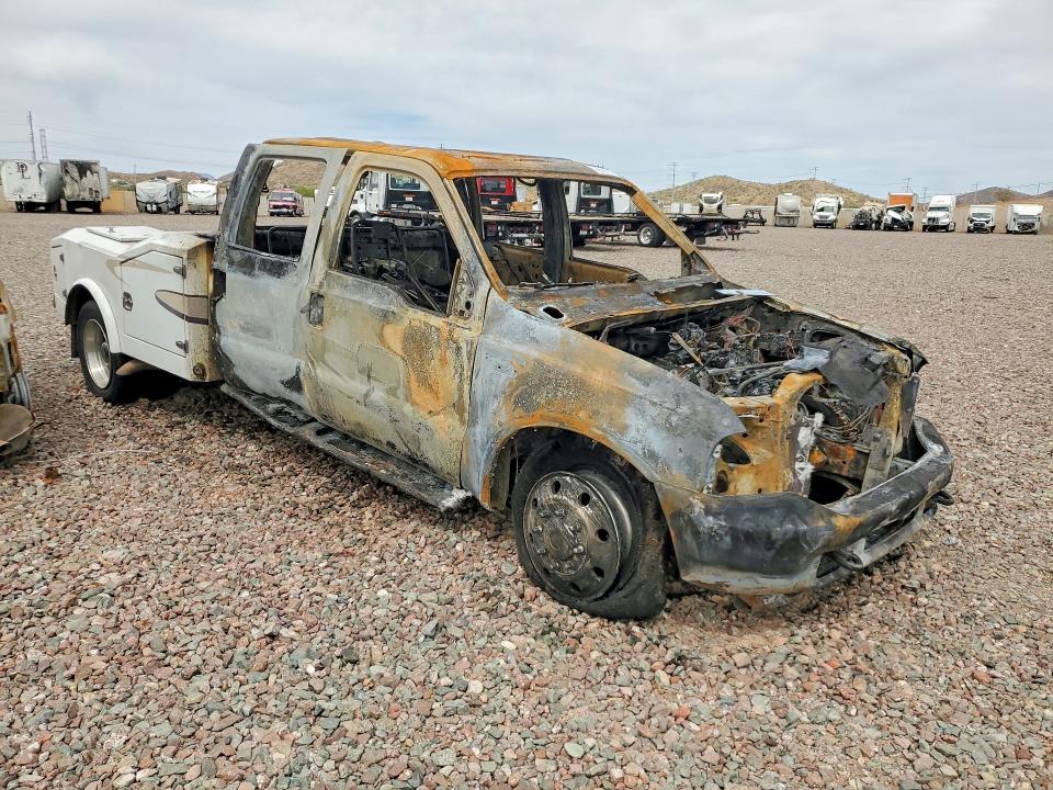 49797666 :رقم المزاد ، 1FDAW56F01EB65140 vin ، 2001 Ford F550 مزاد بيع