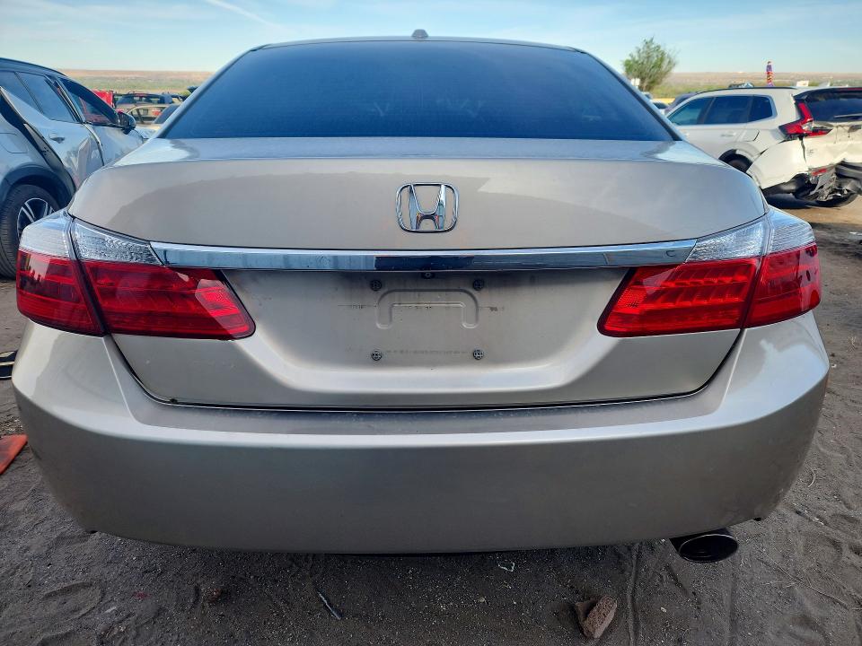 2015 Honda Accord მანქანა იყიდება აუქციონზე, vin: 1HGCR2F82FA096584, აუქციონის ნომერი: 48622316