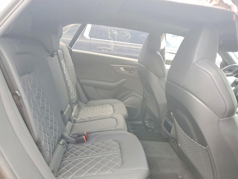 Продажа на аукционе авто 2025 Audi Sq8, vin: WA1CWBF16SD015308, номер лота: 50888456