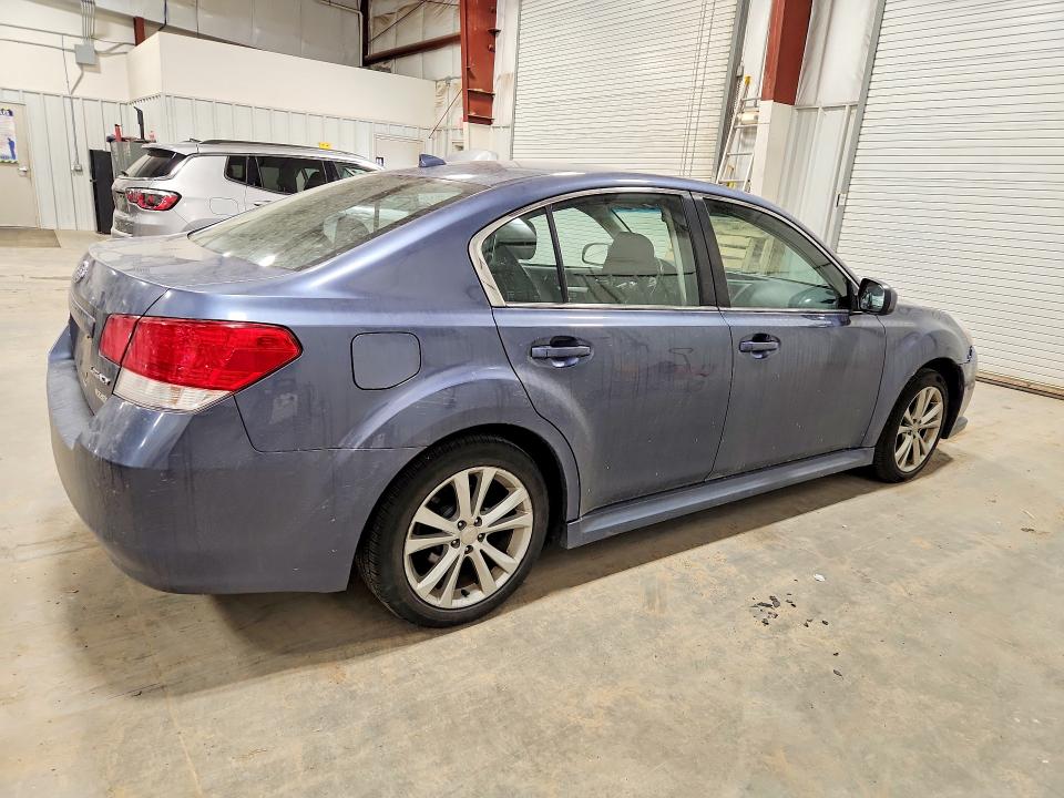 2014 Subaru Legacy მანქანა იყიდება აუქციონზე, vin: 4S3BMBD65E3026736, აუქციონის ნომერი: 48525456