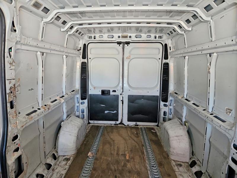 51105146 :رقم المزاد ، 3C6TRVDD4FE506662 vin ، 2015 Ram Promaster 2500 مزاد بيع