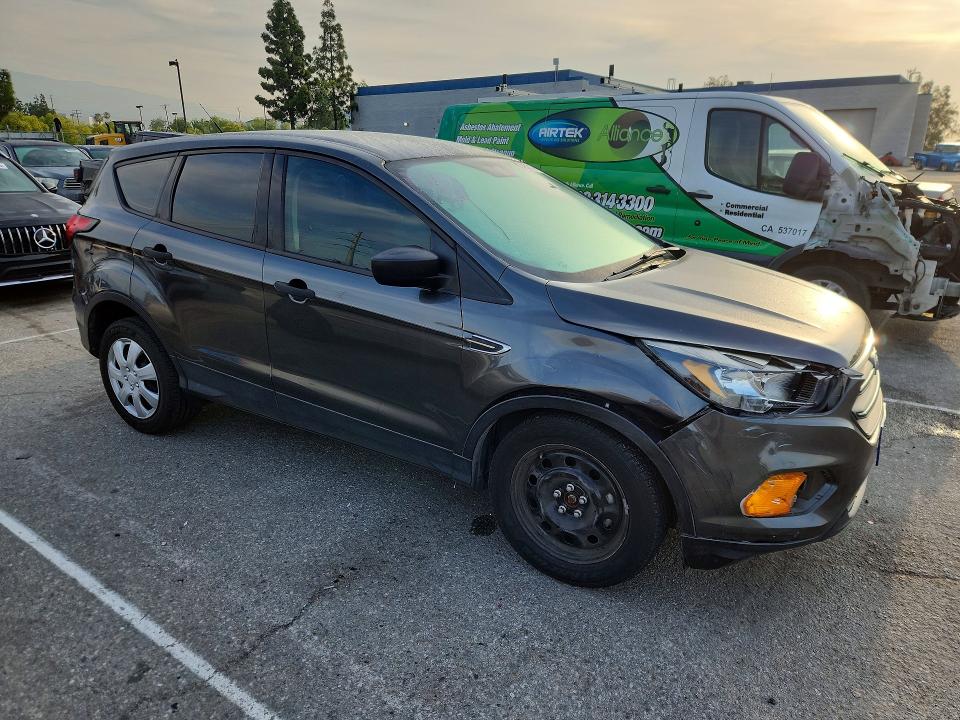 Продаж на аукціоні авто 2019 Ford Escape, vin: 1FMCU0F76KUB62504, номер лоту: 48528156