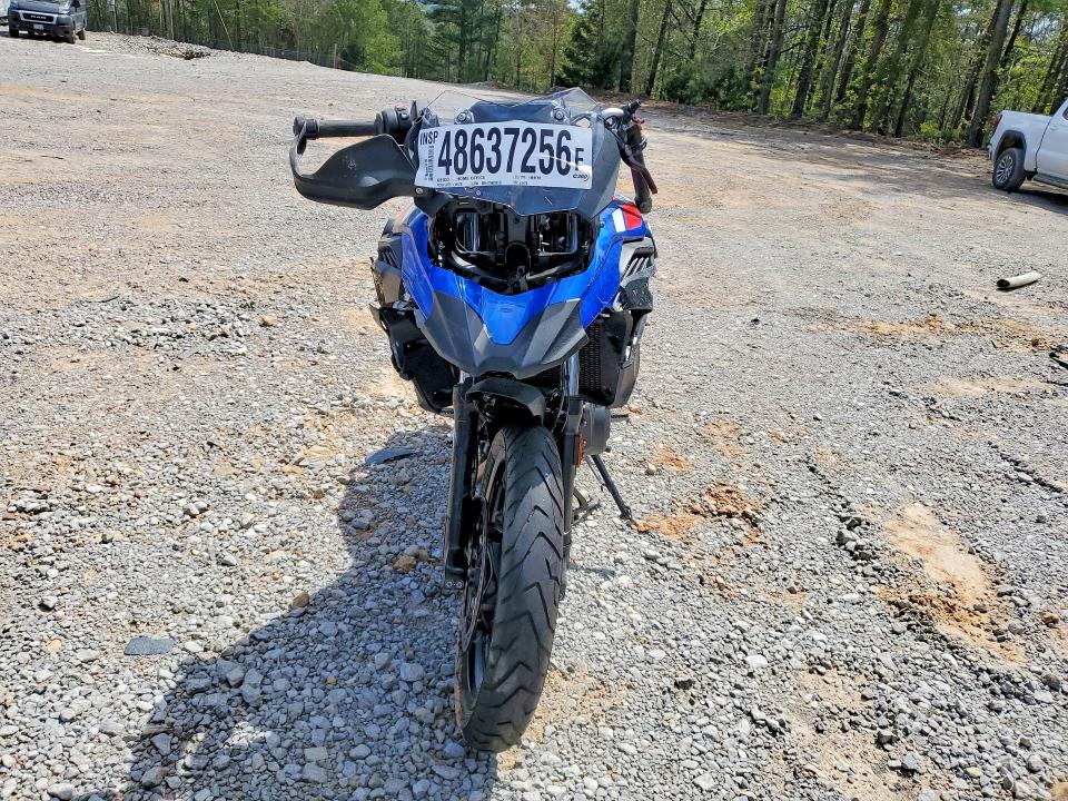 48637256 :رقم المزاد ، WB10K5300R6J55478 vin ، 2024 Bmw F800 مزاد بيع