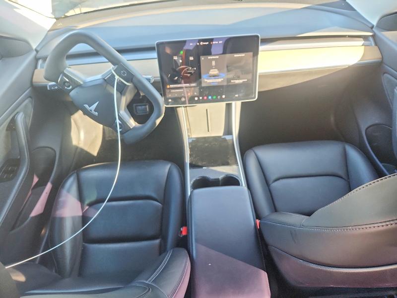 48573856 :رقم المزاد ، 5YJ3E1EA8KF307121 vin ، 2019 Tesla Model 3 مزاد بيع
