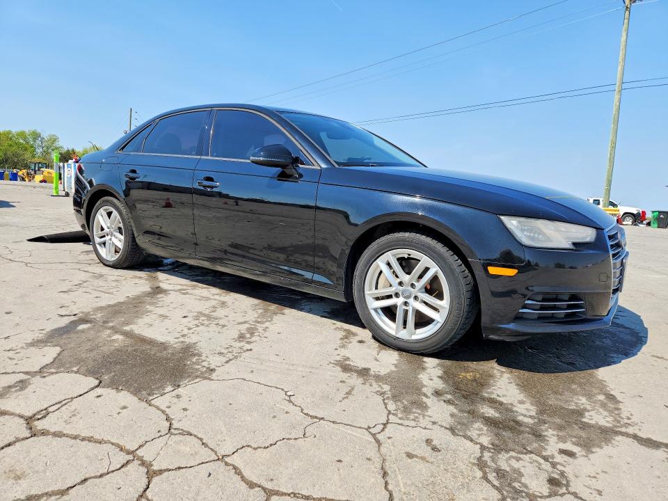48936846 :رقم المزاد ، WAUGNAF41HN058887 vin ، 2017 Audi A4 مزاد بيع