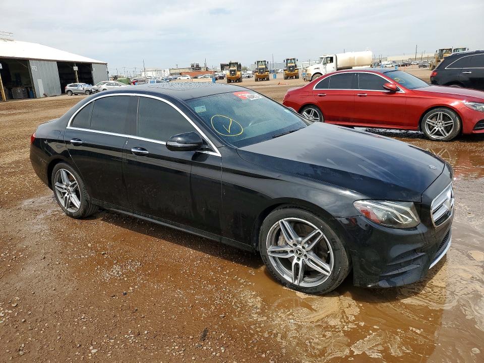 48849726 :رقم المزاد ، WDDZF6JB6LA755263 vin ، 2020 Mercedes-benz E مزاد بيع
